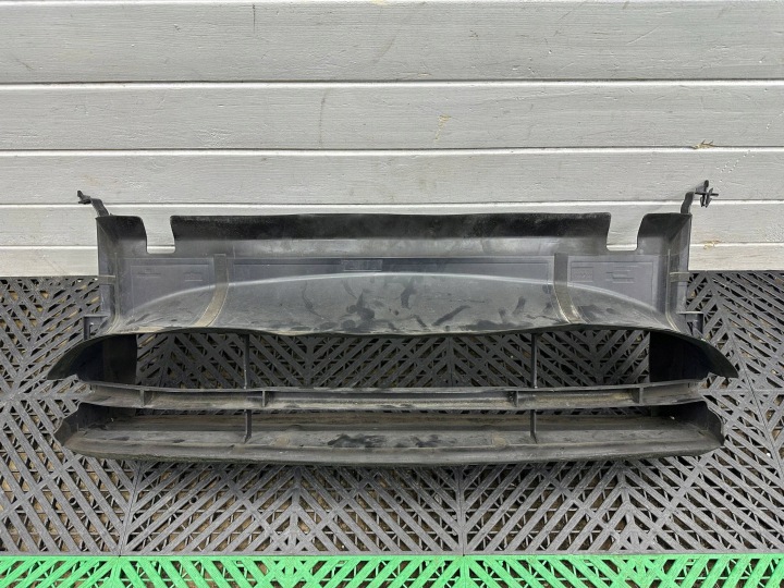 drain air BMW 3 F30 F35 F31 7383771