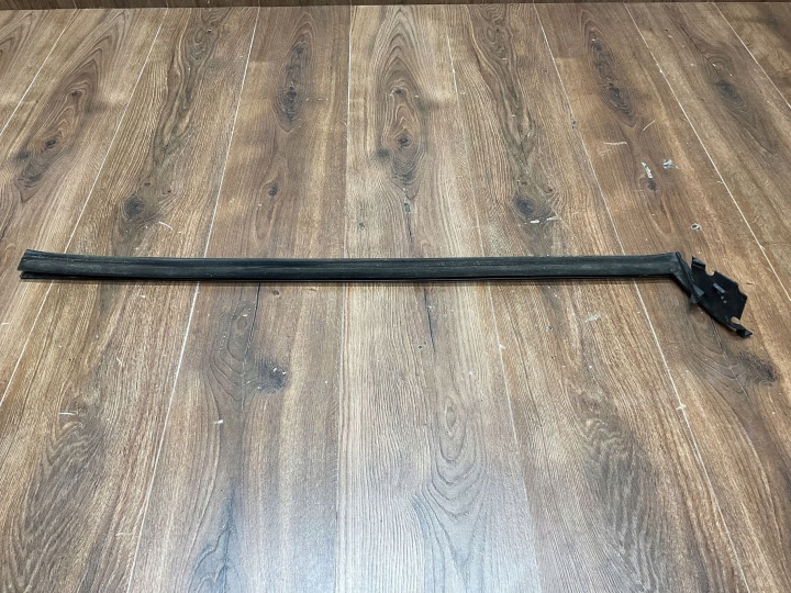 Tira de Rasqueteo Junta de Puerta Delantera Derecha Mercedes SL R129 A1296900280 7