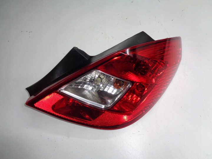 OPEL CORSA D FEUX PHARE DROITE ARRIÈRE 5 PORTIÈRE 06-14R