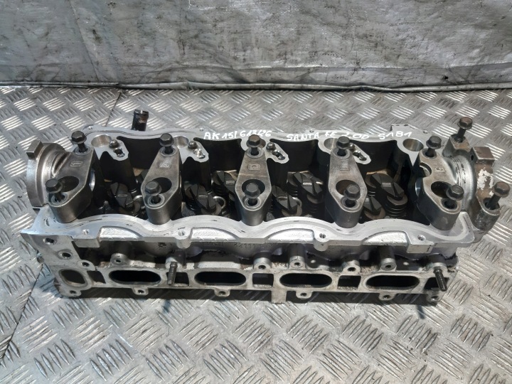 head. HYUNDAI SANTA FE and 2.0 CRDi 2211127900