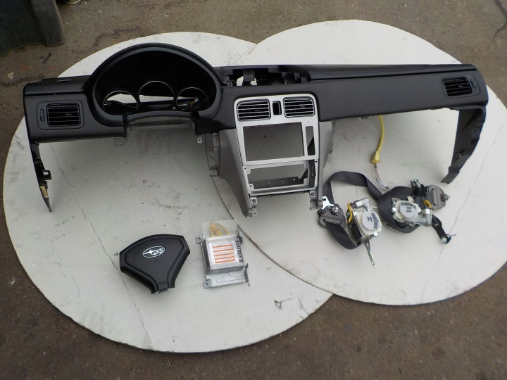 Console Airbag Ceinture de sécurité avant komplet subaru forester II 07r