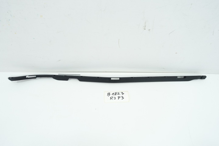 modanatura MOCUJACA posteriore Paraurti AUDI A4 B9 8W0
