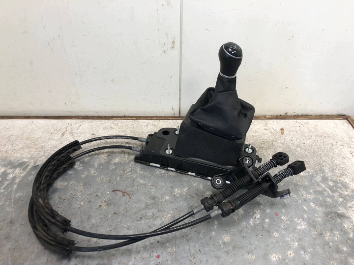Schalthebel Schaltkulisse getriebe VW GOLF VII LIFT HB 5Q0711049BJ