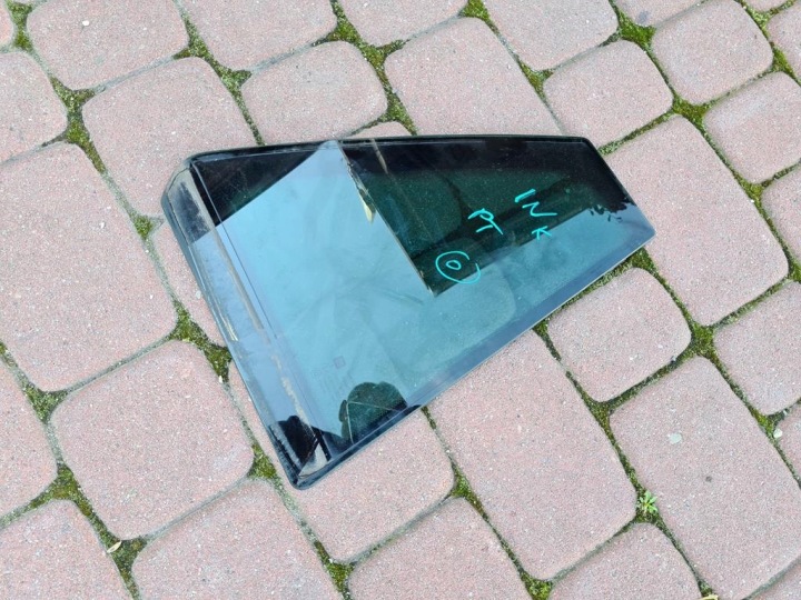 FENSTER heck hinten kombi Seitlich Opel INSIGNIA 2010r