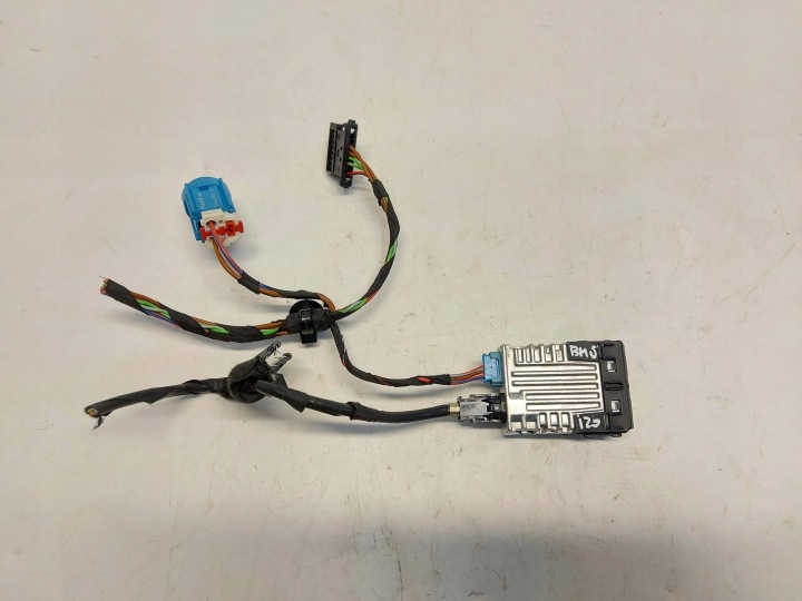 BMW iX i20 2023, Xdrive50 adapter PORT USB 5A27DE6-JLK01