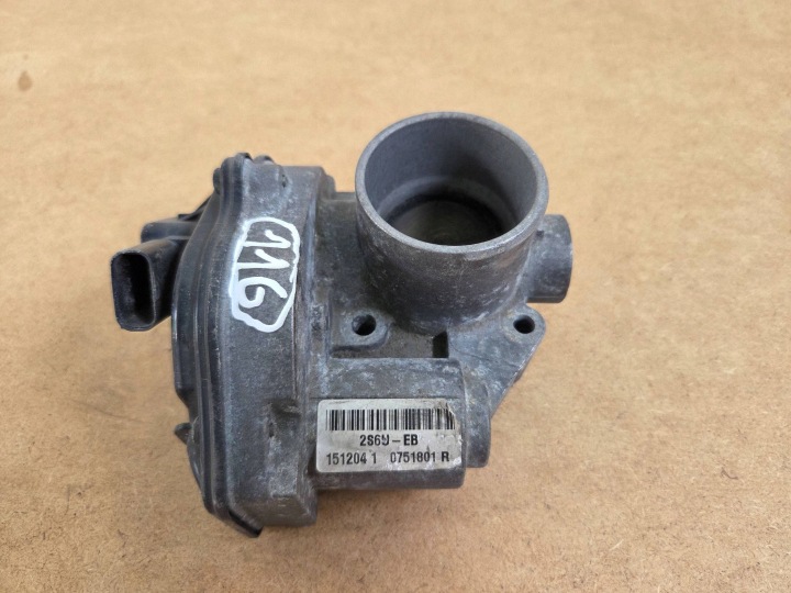 Ford Focus MK2 1,6 Vanne boitier papillon 2S6UEB (116)
