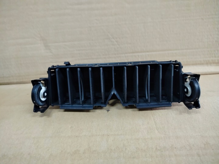 MERCEDES A W169 04-12 BOCCHETTA ARIA ANTERIORE medio 1698300054