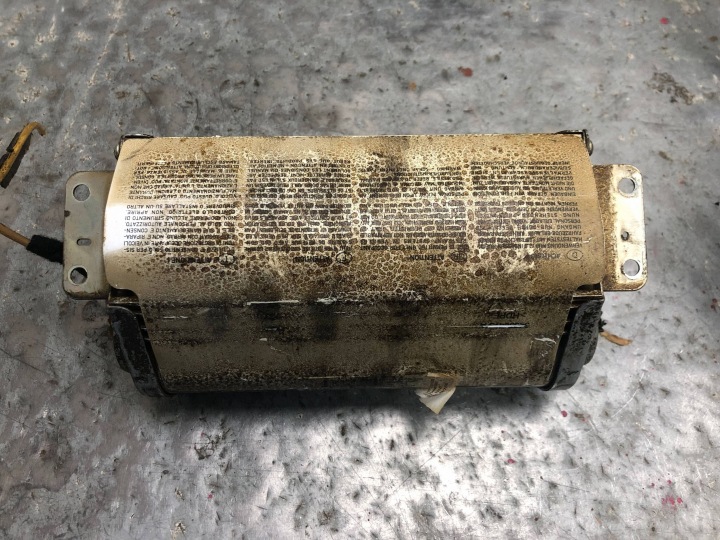 Airbag Airbag Passegers MASERATI QUATTROPORTE VI 30342477A