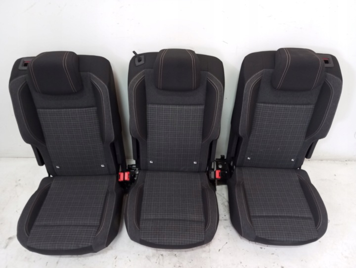 Habillage revêtement panneau intérieur porte Siège PEUGEOT RIFTER