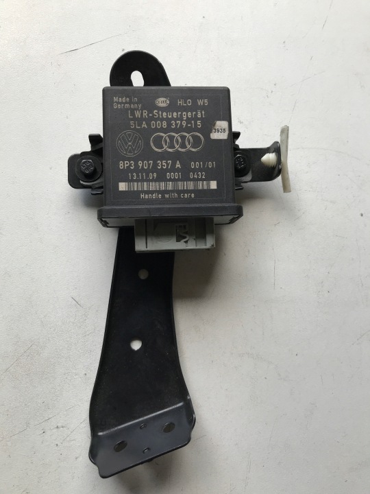 Bedienteil modul Leuchten AFS AUDI A3 8P S3 TT OE EU