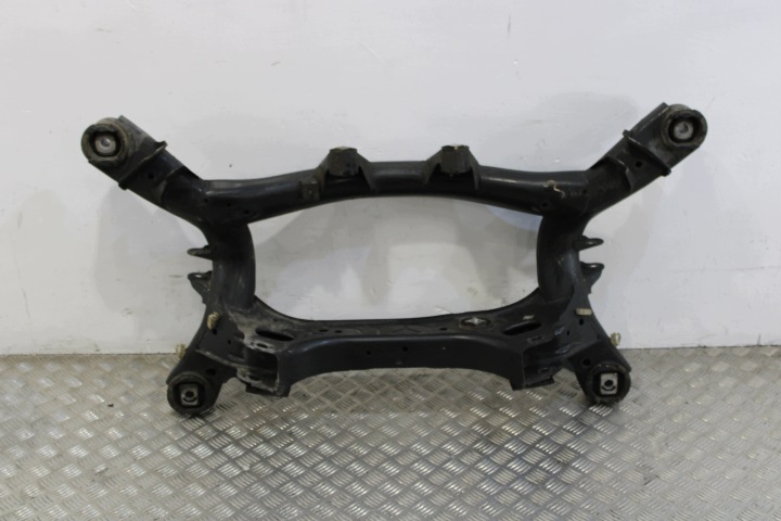 nápravnice naprava nápravnice záď 6792507 BMW 3 F30 F31 KOMBI LIFT LCI