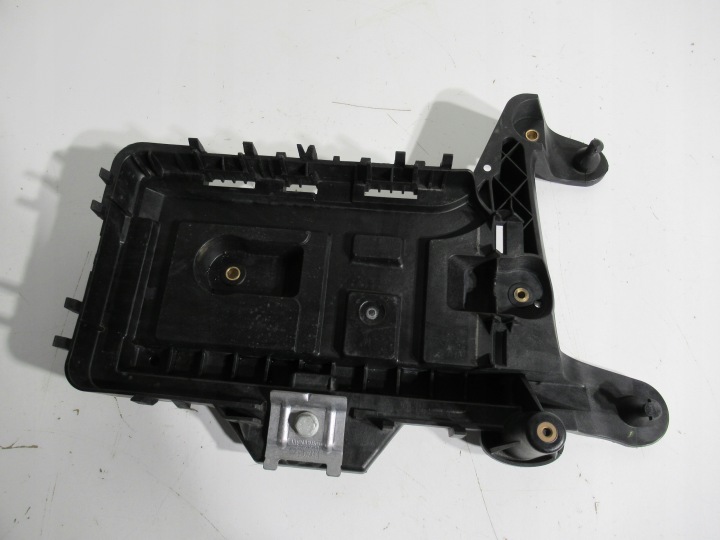 VW Seat Skoda držák akumulátoru 1K0915333