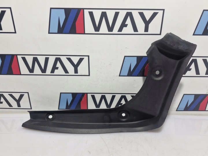 BMW E63 Blende Abdeckung RYNIENKI ODWADNIAJACEJ rechts heck 7124910