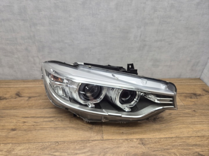 BMW F82 F36 F80 Licht rechts BI-XENON NIESRKETNY UK 7410788