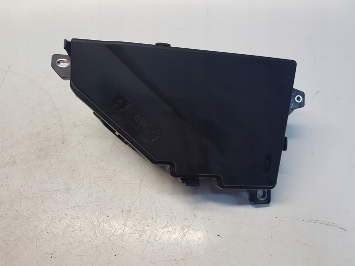 VOLVO V90 S90 Boîte Fusibles 31398001