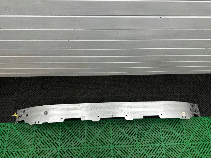 Traverse Pare choc Avant (Renfort pare choc) Avant BMW X1 U11 9879155