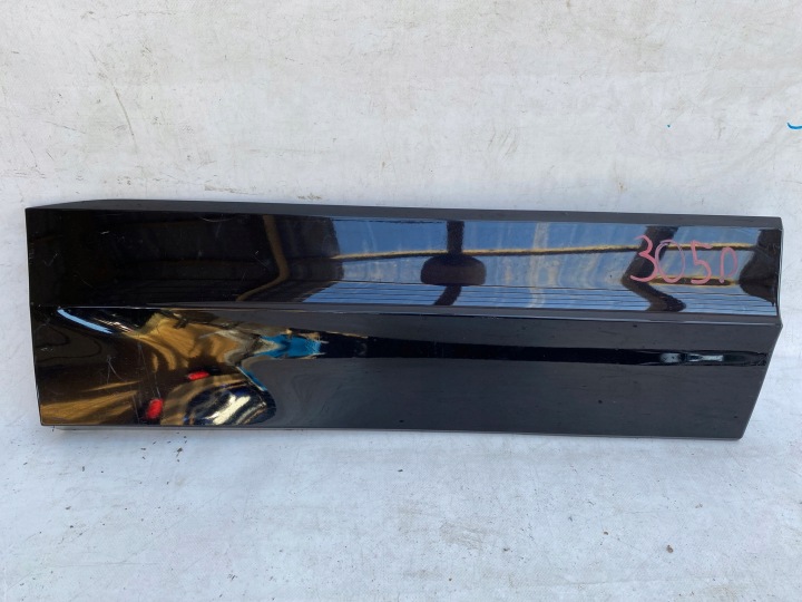 VW TOUAREG III R-LINE moulding door right rear part 760854950D