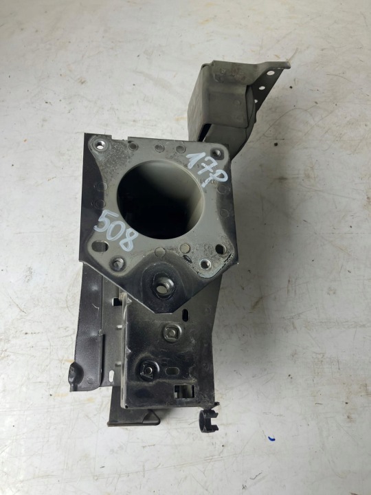 quarto LONGHERONE staffa OSSATURA LONGHERONE Destra Anteriore PEUGEOT 508 e #17