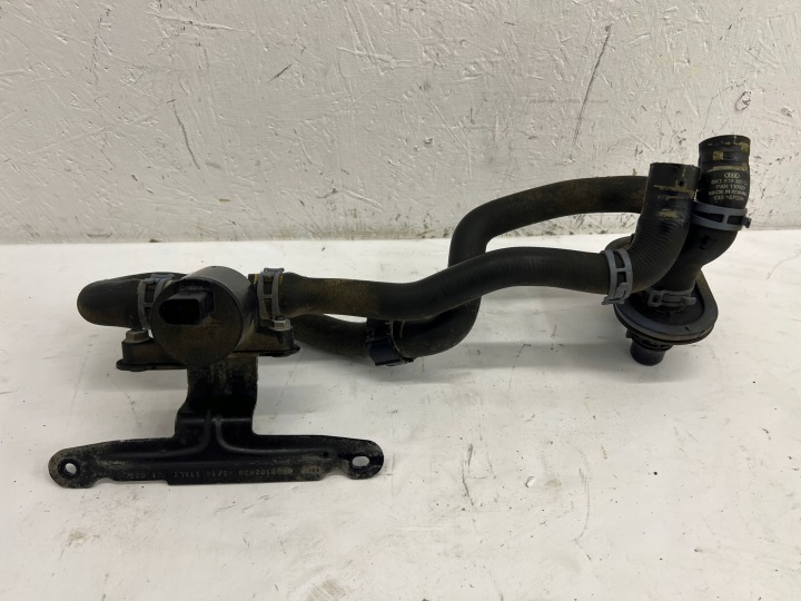 AUDI A4 B8 A5 8T 2.0 TFSI LIFT Tuyaux Bloc de chauffage complet Pompe eau moteur auxiliaire 4H0121671D