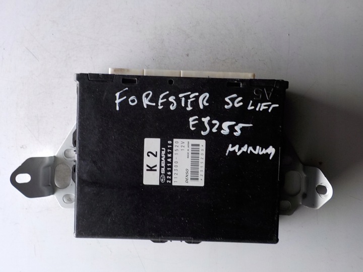 SUBARU FORESTER II SG Computer Bedienteil 112300-1520 22611AK710
