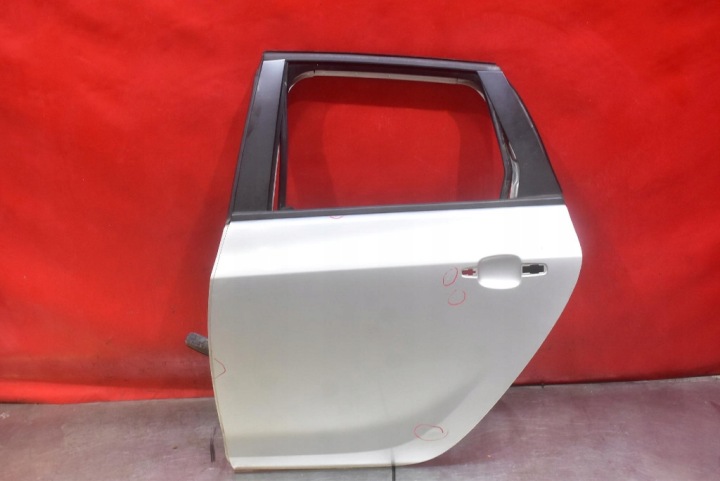 Tür links heck hinten Z176 OPEL ASTRA 4 IV J KOMBI 09-12