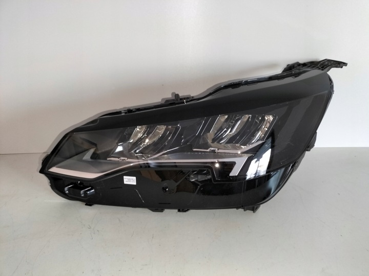 Feux phare Avant reflektor Gauche PEUGEOT 3008 II 5008 II LIFT 20- FULL LED TE