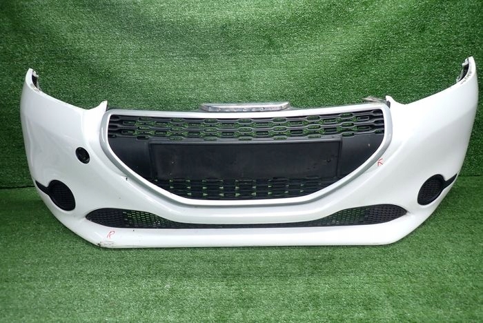 PEUGEOT 208 12-15 Frontstoßstange vorne