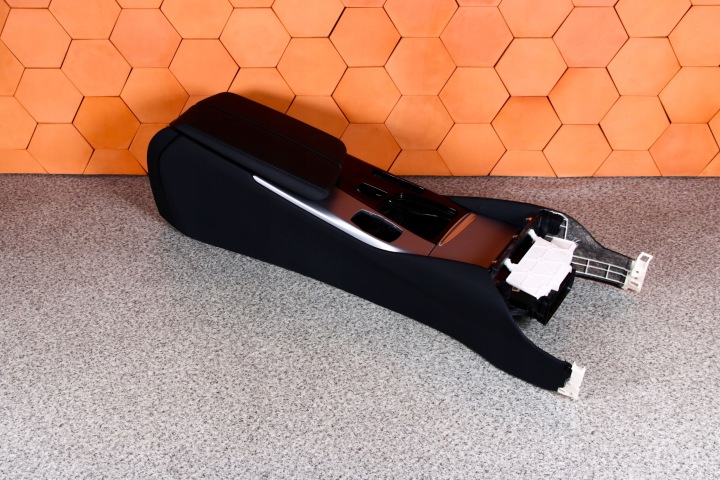 BMW G30 G31 TUNEL media bracciolo DEKOR MANUAL EUROPA