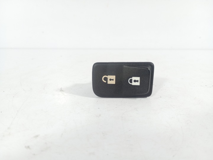 Volvo V50 S40 04-12 switch button of a lock central OE 0665832