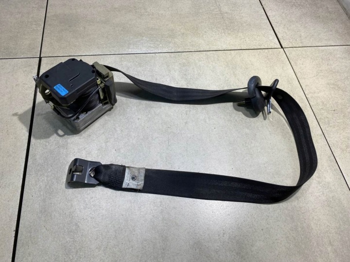CINTURA SICUREZZA ANTERIORE Destra Anteriore SKODA OCTAVIA e 1U4857702A