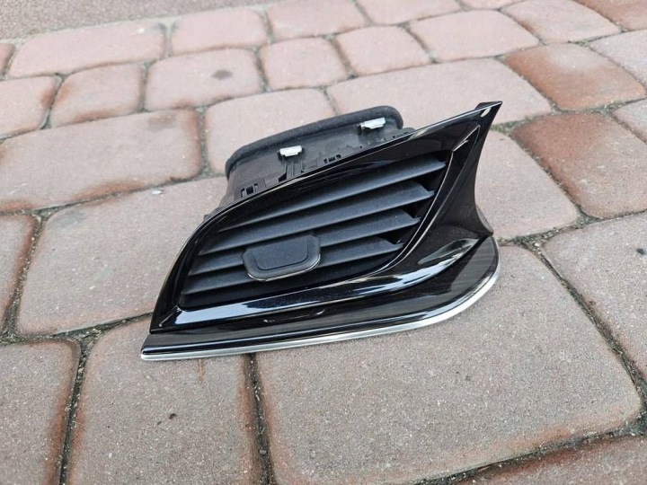 grid air conditioning devices nadmuchu left of the dashboard EUROPA Opel Insignia B 39098846