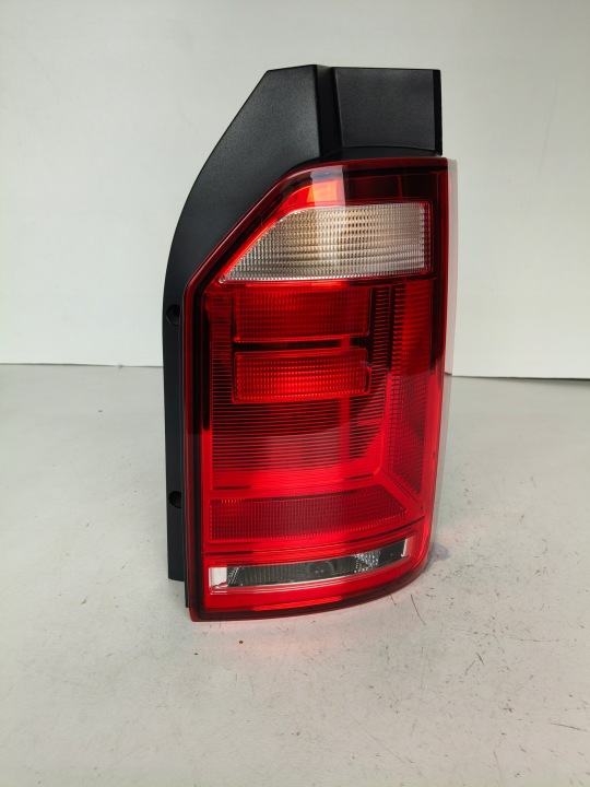 Feux phare Droit Arrière VW T6 7E 7E0 15