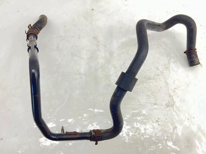 tubo raffreddamento VW TOUAREG (7LA, 7L6, 7L7) 7L6121065D 3.0L diesel 176kW