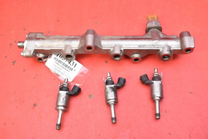 rampa goriva dizni injektori, dizne 3HD0A-0030 NISSAN MICRA K13 1.2 DIG-S 98 KM 10-13