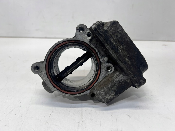 Vanne boitier papillon Porte arrière coffre hayon AUDI VOLKSWAGEN SEAT SKODA 2.7 3.0 TDI 4E0145950G