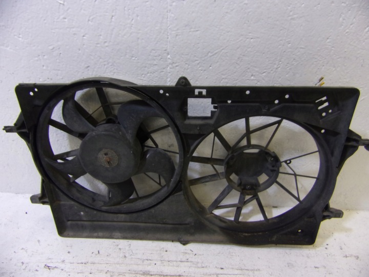 radiator fan FORD FOCUS MK1 1.6 B 0130303871 4569632