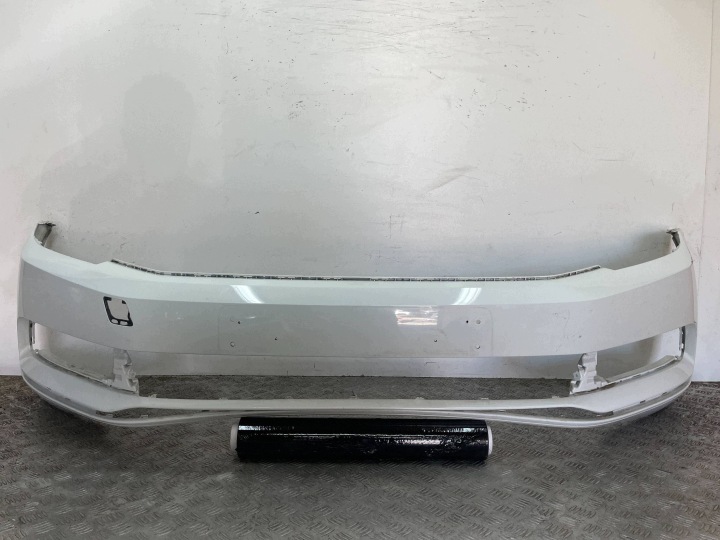 nárazník přední předek VOLKSWAGEN PASSAT B8 3G 14