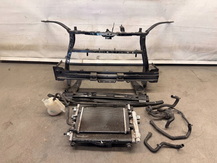 Dacia Spring Ossatura anteriore RIVESTIMENTO radiatore RINFORZO PARAURTI Traversa KOMPLET