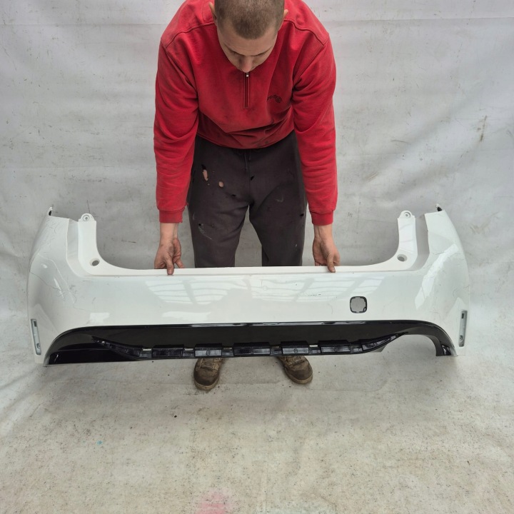 TOYOTA COROLLA XII 12 KOMBI GR SPORT 19-22 Paraurti posteriore posteriore