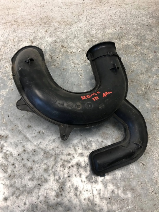 REZONATOR air RENAULT SCENIC III 8200923128