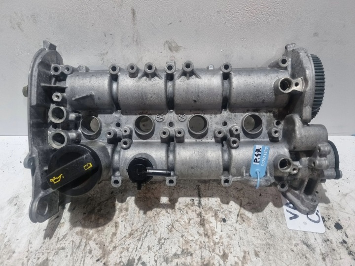 cover of valves of a cam 04E103479M VW SKODA AUDI SEAT 1.2 TSI TFSI CUK