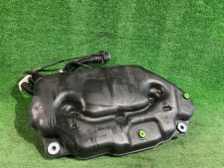 spremnik goriva rezervoar TOYOTA YARIS IV HYBRID 1,5