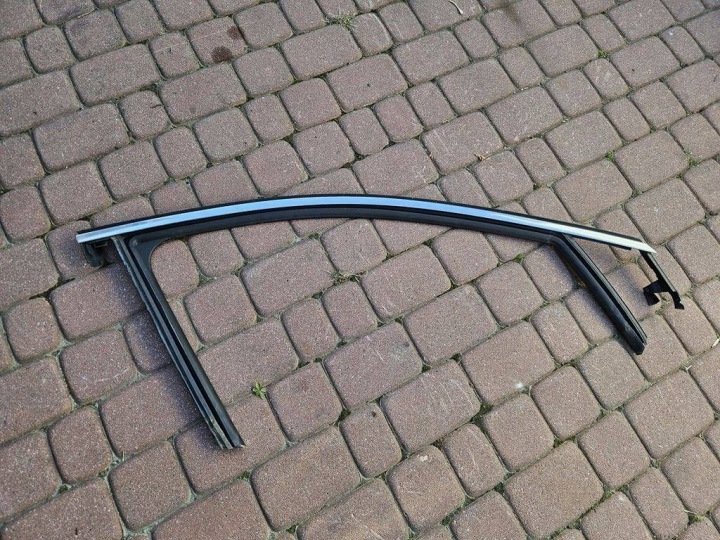 Dichtsatz zgarniacz Leiste Schutzleiste Tür vorne rechts Opel Grandland X 9814856180