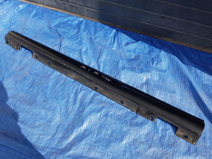 MERCEDES W204 AMG sedan KOMBI moulding threshold left C197 197 2046981354