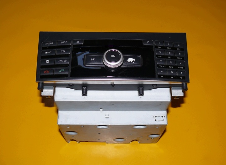RADIO navigation GPS TELEFON MERCEDES E-class IV 4 W212 09-13r. BE9013