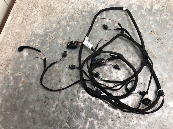 bundle PDC MERCEDES W214 A2145404923