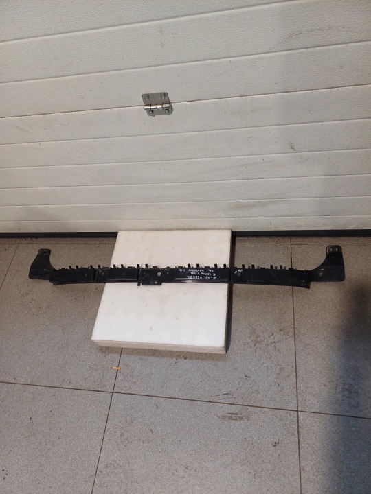 Suppporto montaggio paraurti posteriore posteriore TESLA MODEL 3 1083994-00-G