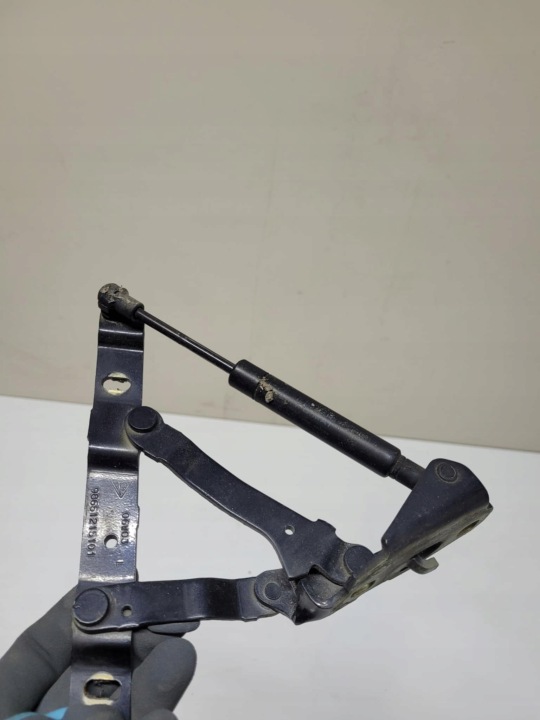 Porsche OE 98651215101 Scharnier hinten heckklappe 986 boxster