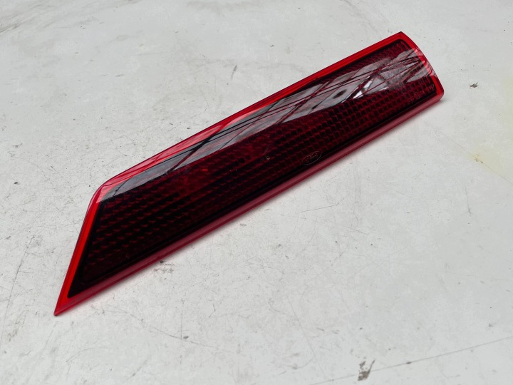 TRZECIE light STOP FORD TRANSIT COURIER GK2113N408