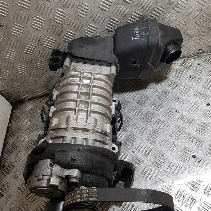 Compresseur Compresseur de l’air VOLKSWAGEN TOURAN 1 03C145601B 03C145650A